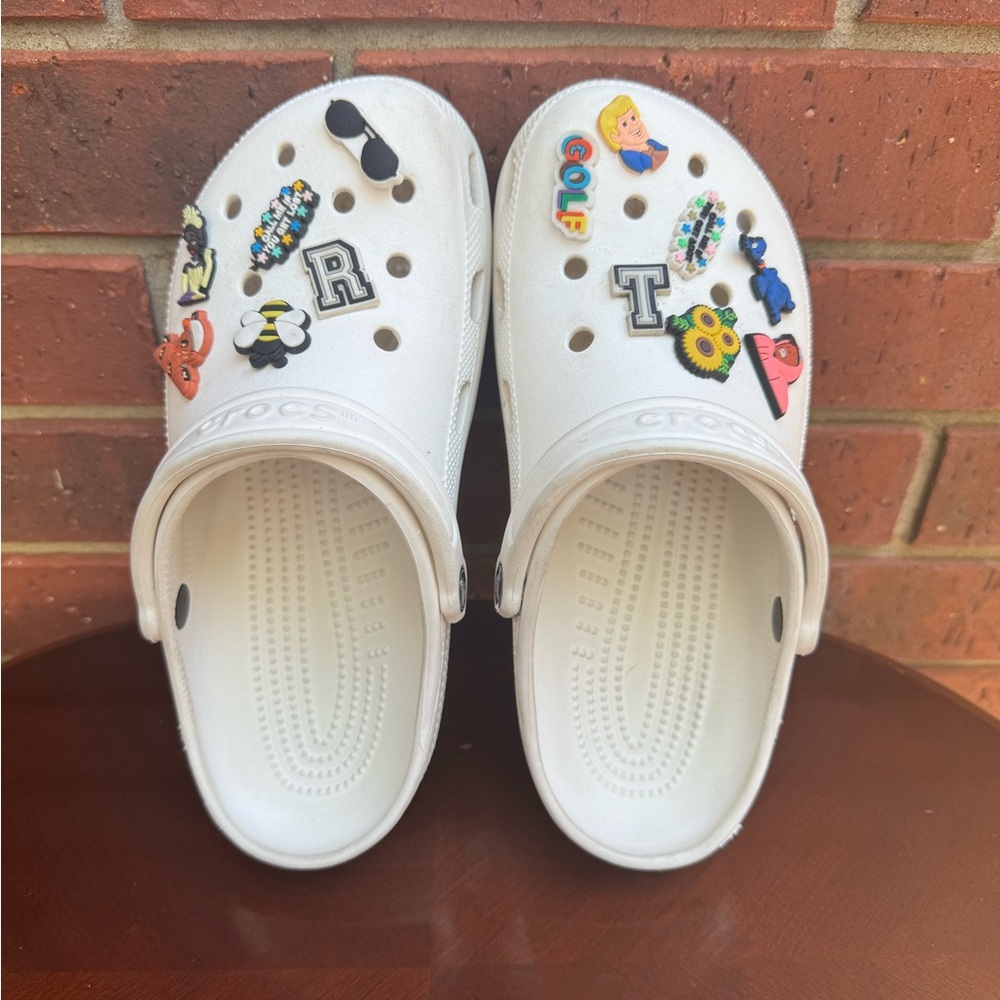 CROCS Classic Clog with Charms